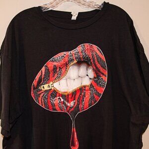 Pro Club Mens Black T-Shirt Zipper Lips Graphic 2XL